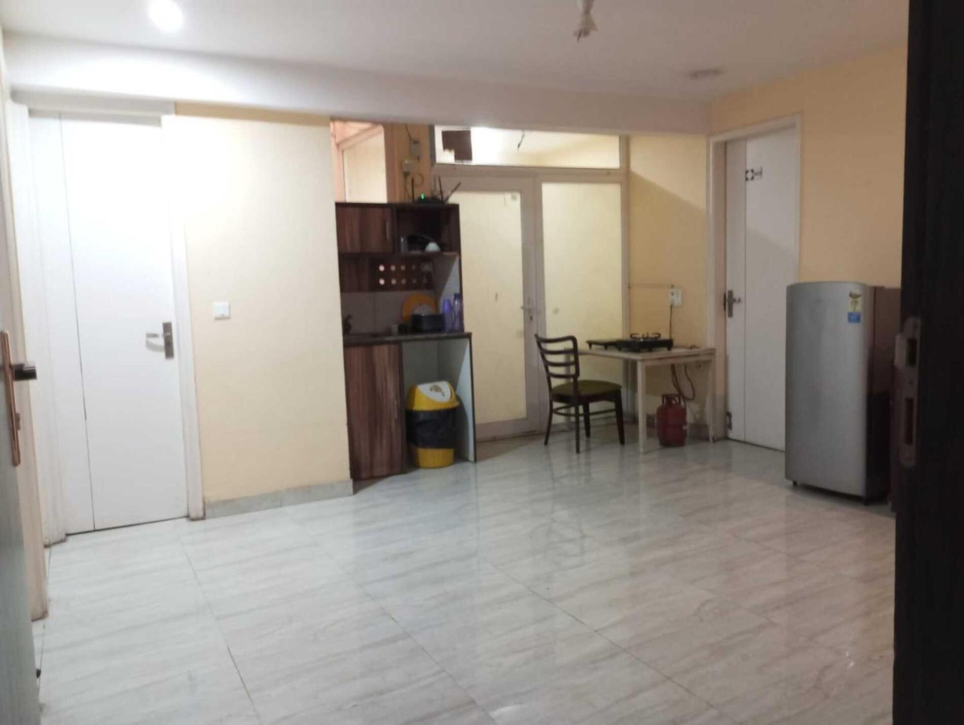 Nuab House - Near Fortis, Max, Medanta, Paras Hospitals And Huda Metro グルガウン エクステリア 写真